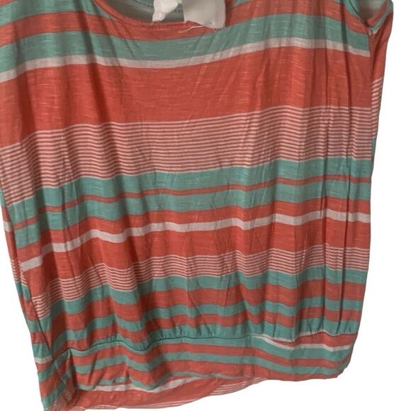 Pre Owned Women’s Lavish Maternity Tank Decorative Bow Top Sz Small Casual Style - Picture 4 of 10